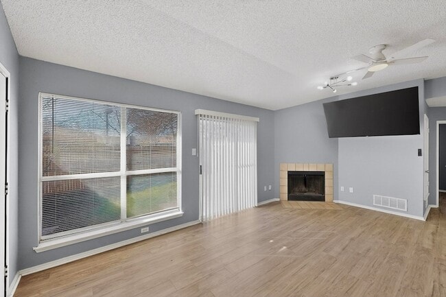 Building Photo - 4517 Ebbtide Ct