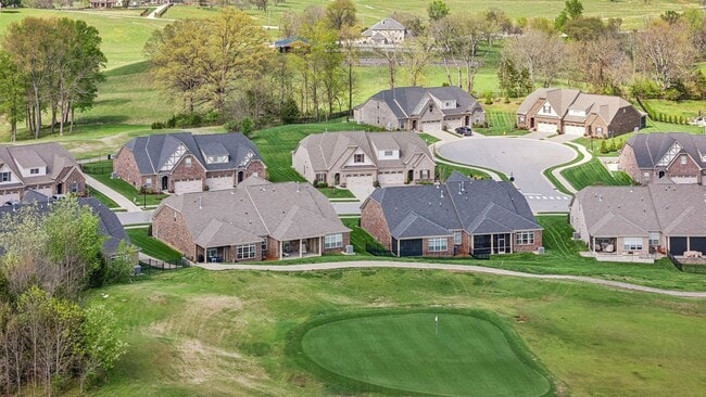 Building Photo - 1064 Callaway Dr