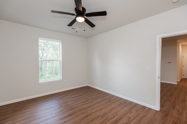 Building Photo - 122 Harmony Mdws Ct