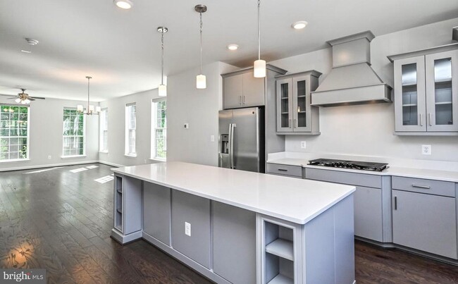 Building Photo - 4388 Fair Lakes Ct
