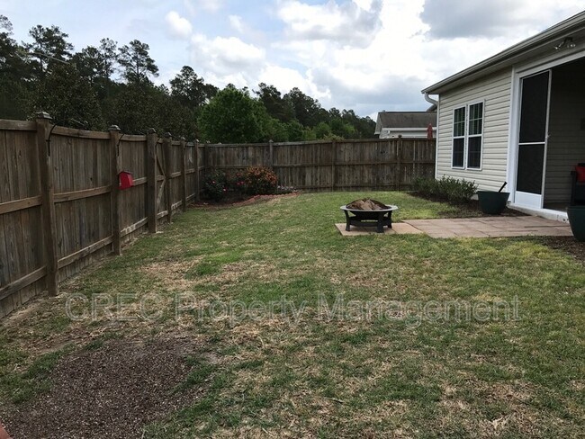 Building Photo - 272 Mayfield Dr