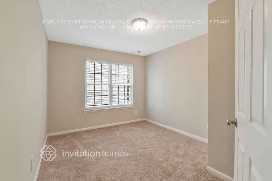 Building Photo - 10324 Covingtonwood Dr