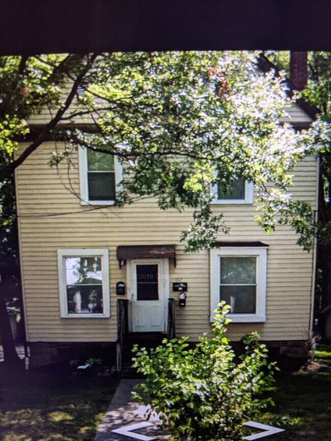 Primary Photo - 157 Hyde Ave