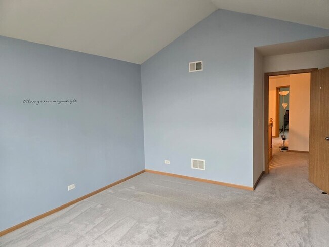 Building Photo - 549 S Jade Ln