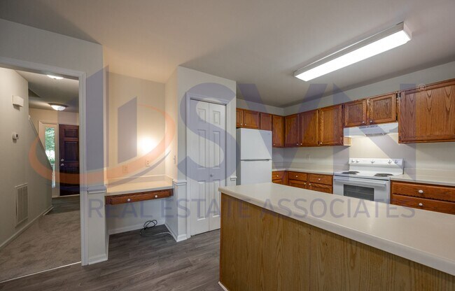 Building Photo - Cottage living in this 3-Bedroom, 3-Bath House with First Floor Master Bedroom!