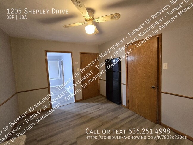 Building Photo - 1205 Shepley Dr