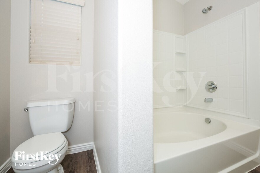 Building Photo - 7635 Anatolian St