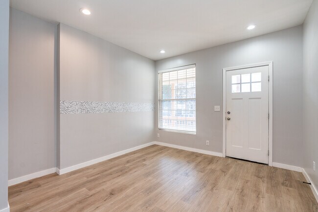 Living Room - 1628 S 4th St