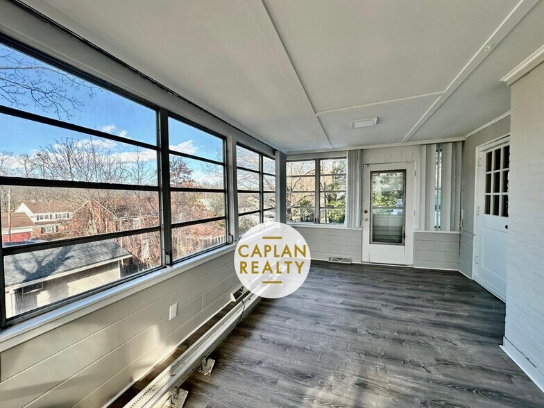 Building Photo - 29 Wellington Rd