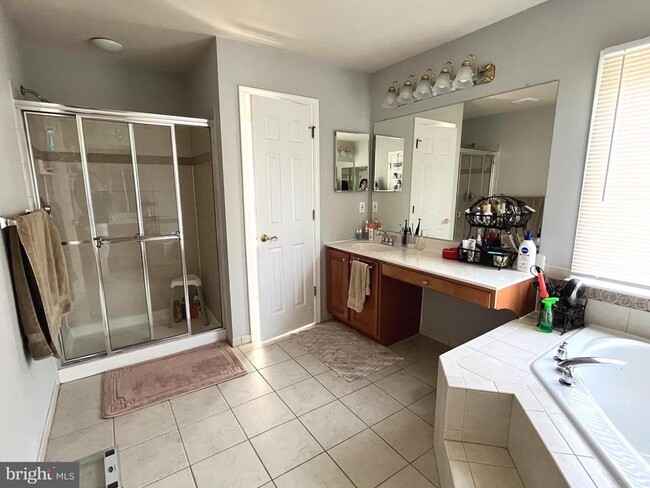 Building Photo - 3612 Ox Ridge Ct