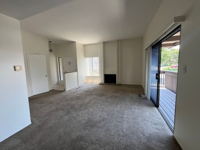 Building Photo - COMING SOON: BIG College Area Townhome 4 Bed / 2.5 Bath garage, AC, pool, W/D