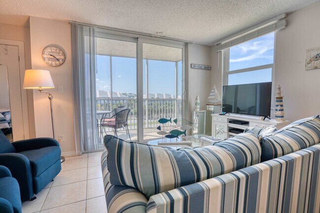 Building Photo - 5600 Bonita Beach Rd SW