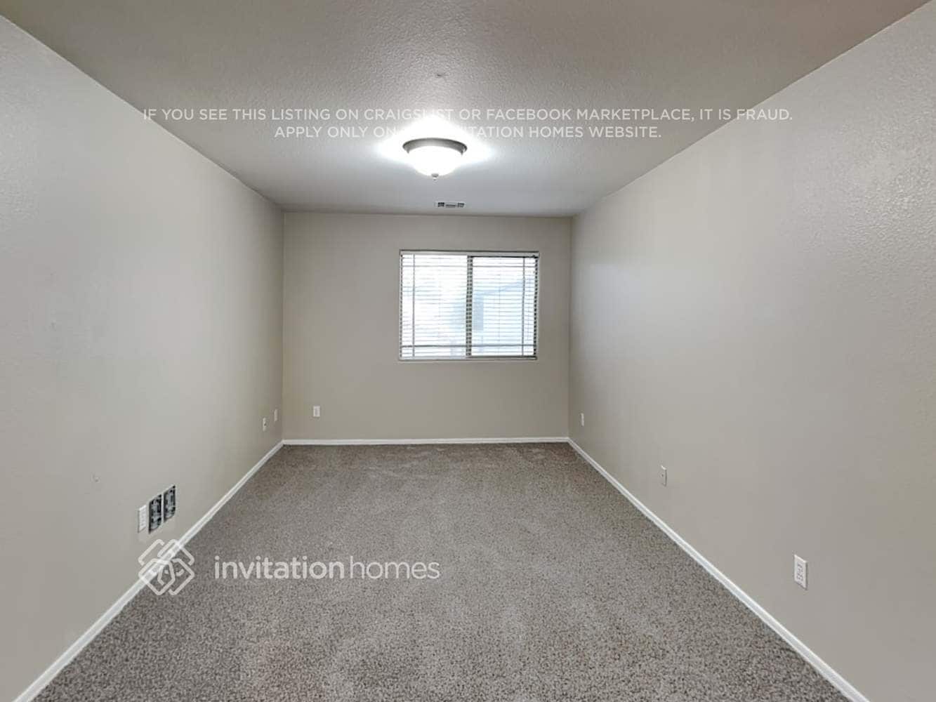 Building Photo - 1875 E Renegade Trail