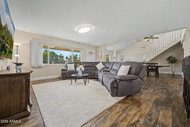Building Photo - 2837 W Union Hills Dr