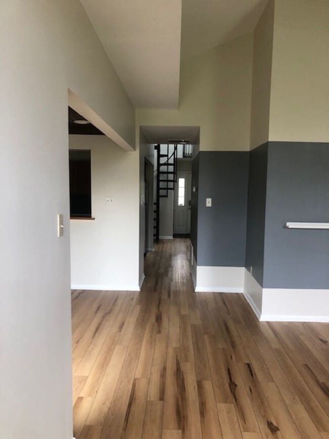 Building Photo - Perkasie 3 Bd / 2 Bath Twin