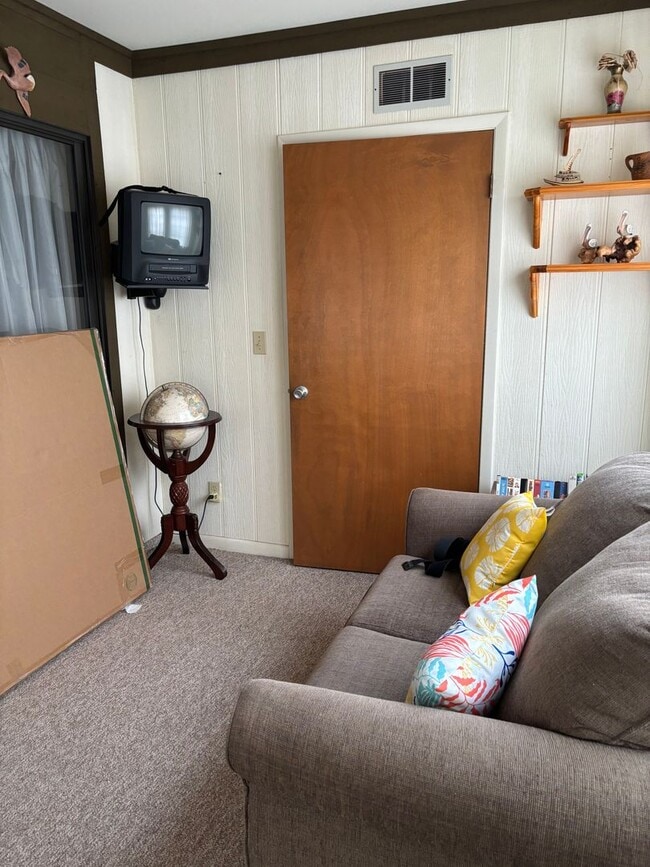 Building Photo - FURNISHED RENTAL IN GATED ORANGE BLOSSOM RANCH