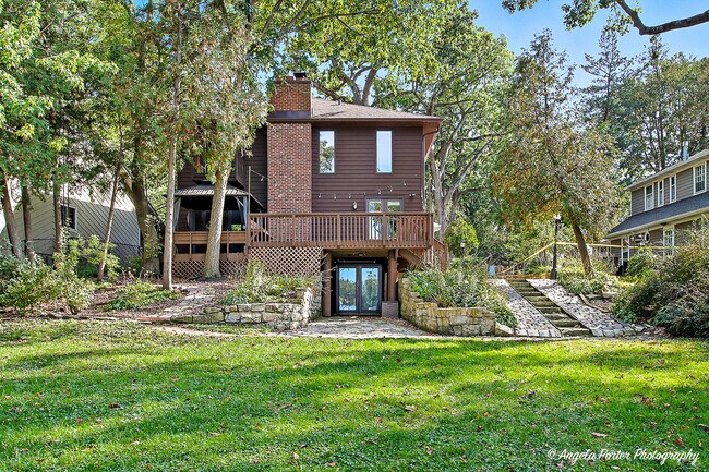 Building Photo - 22806 W Loon Lake Blvd