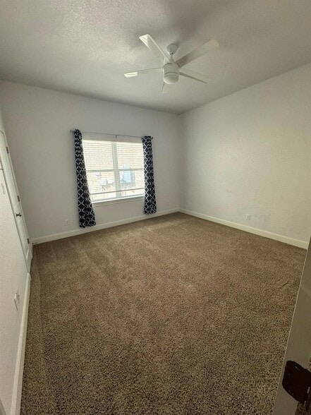 Building Photo - 28815 Chaffin Light