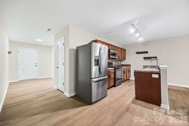 Building Photo - 9612 Brackenview Ct