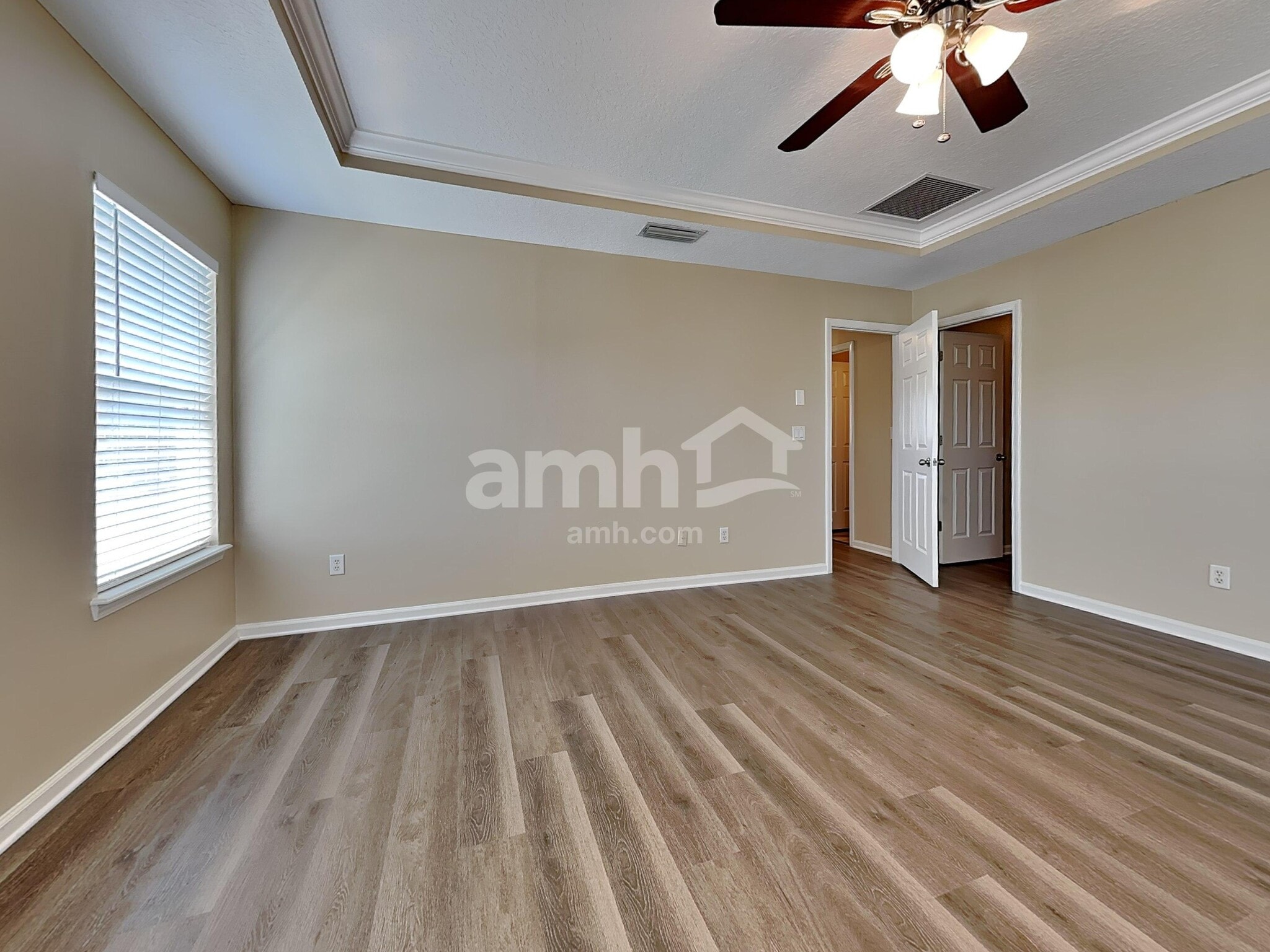 Building Photo - 11417 Johnson Creek Cir