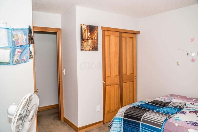Building Photo - 1664 Boxwood Dr