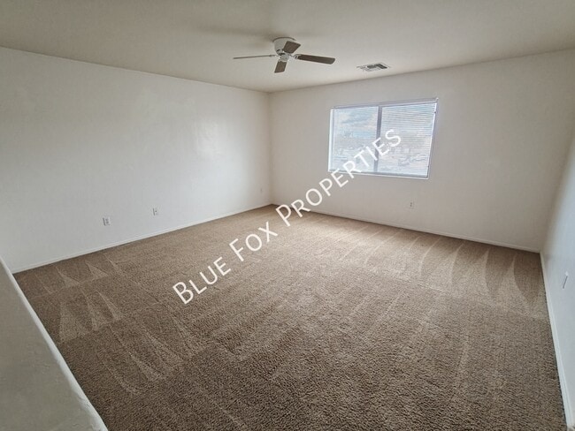 Building Photo - 8262 W Zlacket Dr
