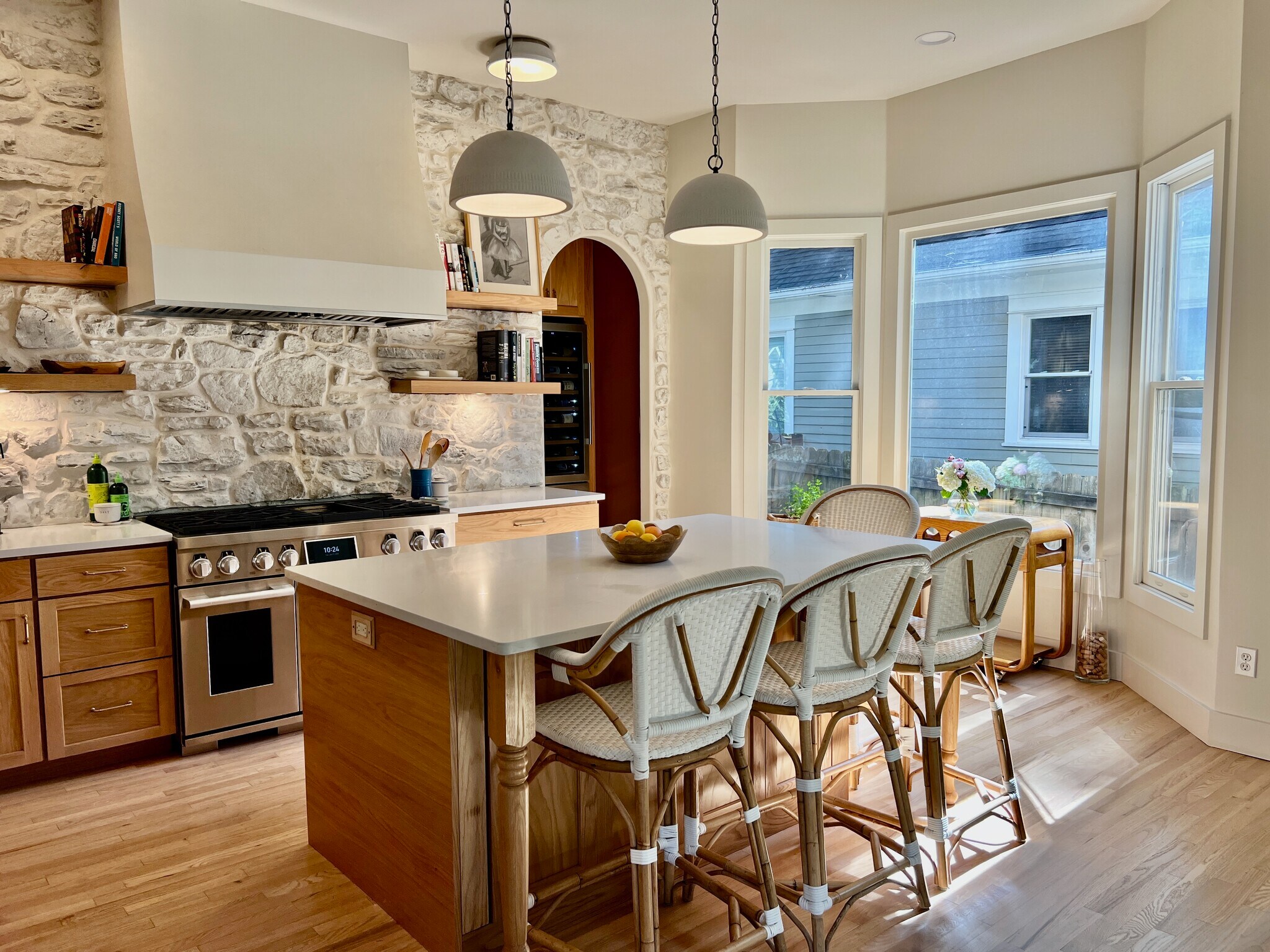 Kitchen - 347 Ormond St SE