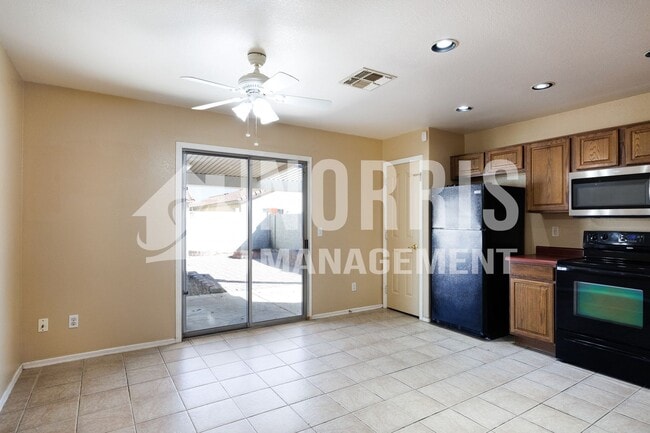 Building Photo - Great Home in a Great Location