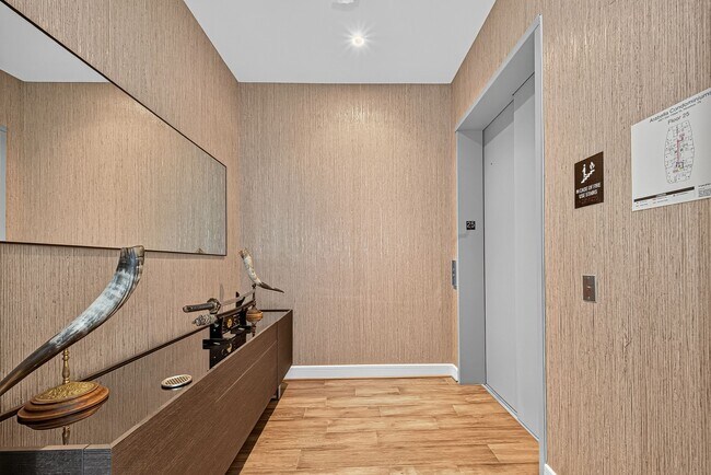 Building Photo - 4521 San Felipe St