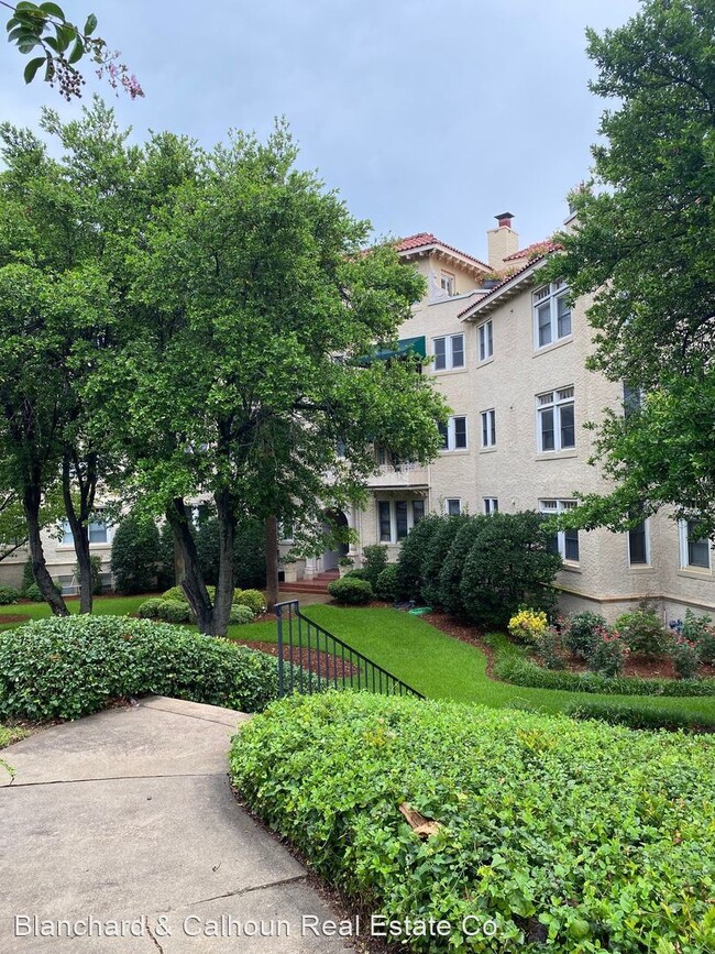 Primary Photo - 1 br, 1 bath House - 2068 Walton Way Unit 303
