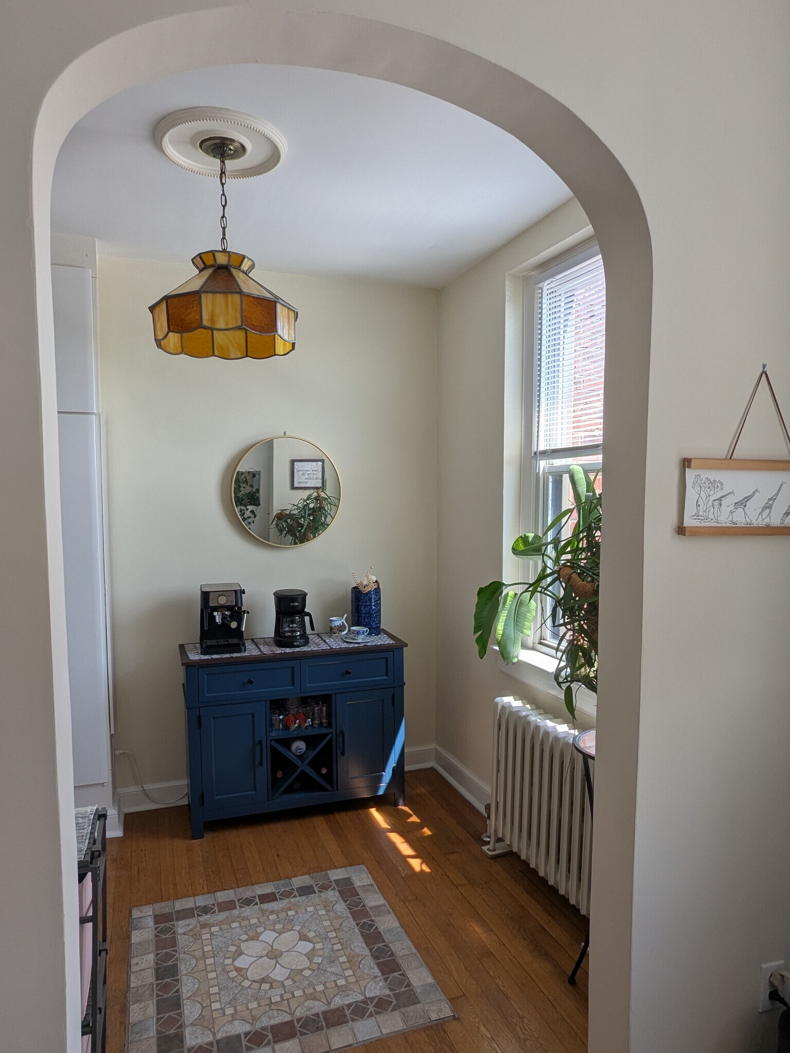 Breakfast nook - 4007 Connecticut Ave NW
