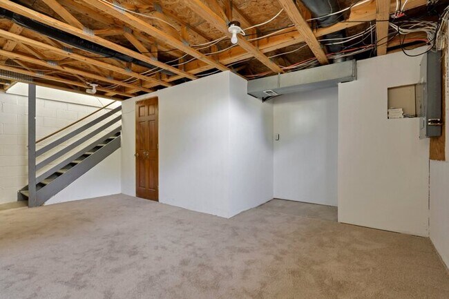 Building Photo - Pataskala Ridge Home