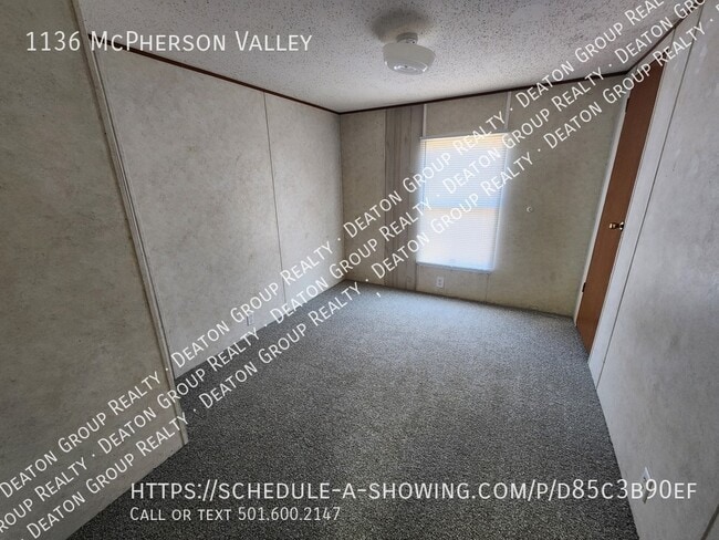 Building Photo - 1136 McPherson Valley Dr