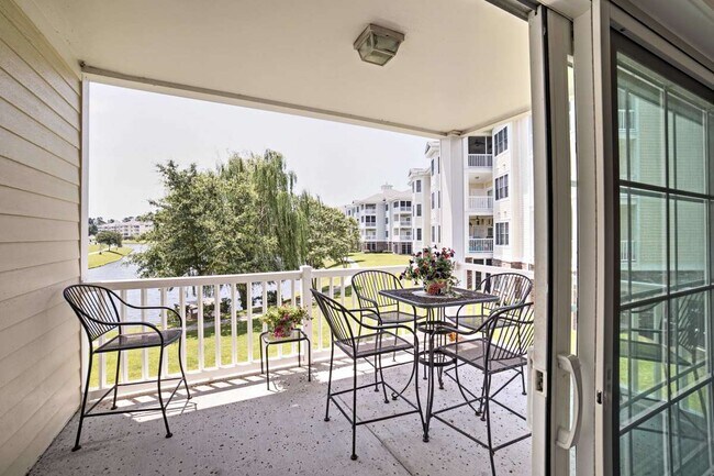 Building Photo - 4861 Luster Leaf Cir