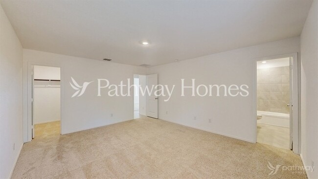 Building Photo - 8801 Red Fox Trl
