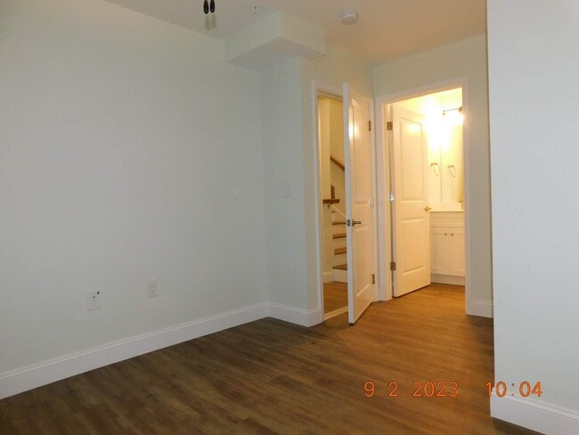 Building Photo - The Six @ Forest