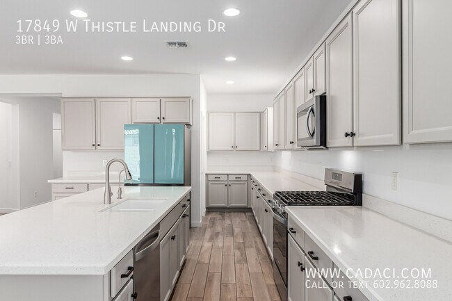 Building Photo - 17849 W Thistle Landing Dr