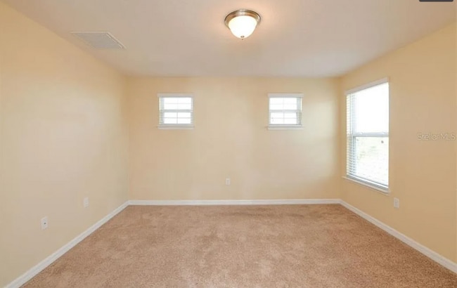 Building Photo - 2948 Oriole Dr