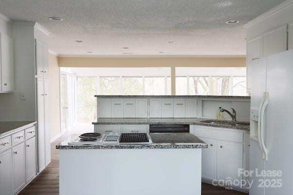 Building Photo - 1126 Hanford Pl NW