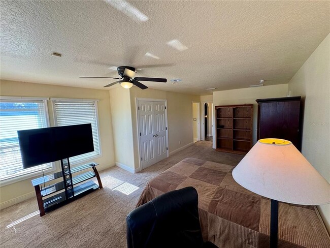 Building Photo - 862 Cypress Lakes Blvd