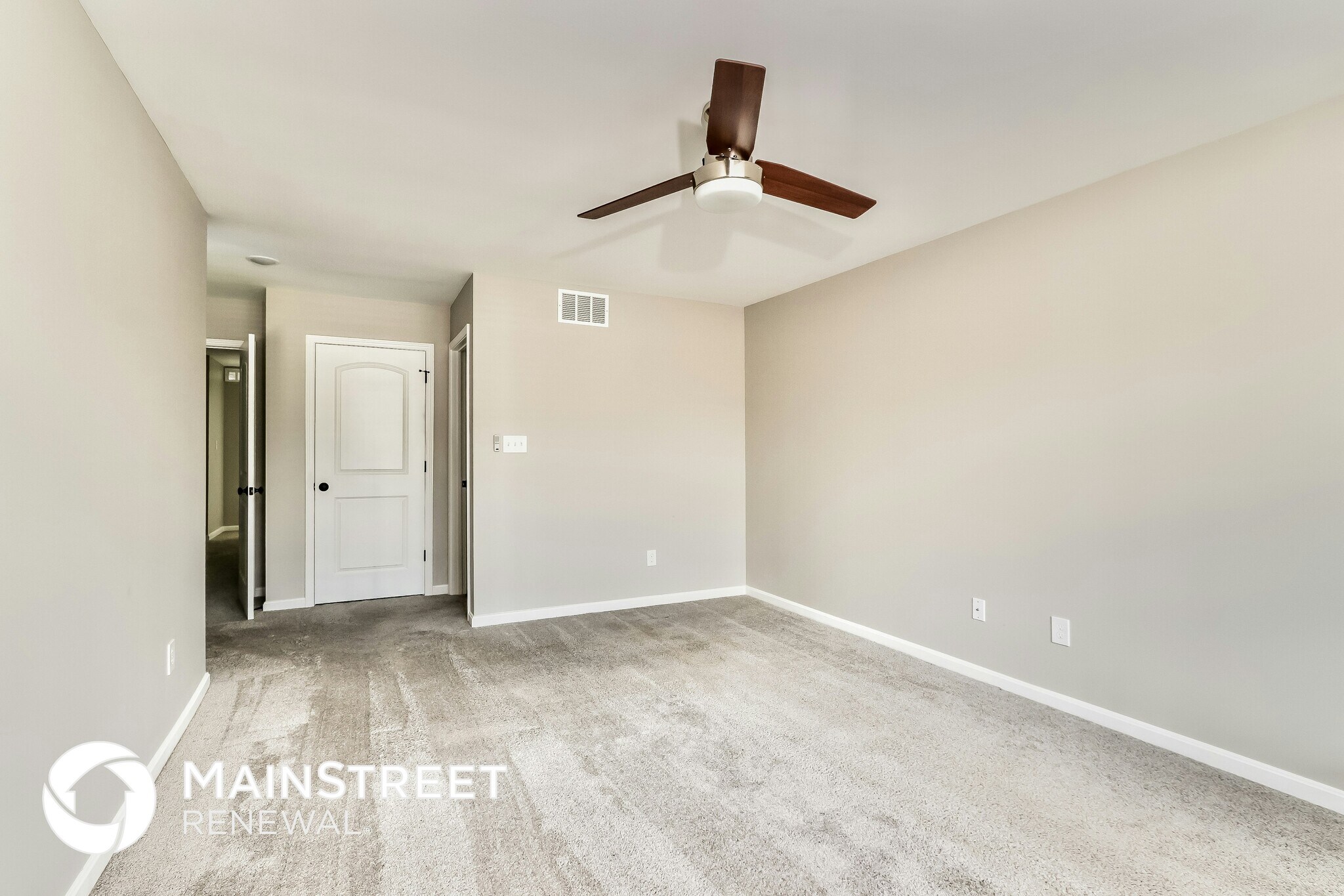 Building Photo - 2062 Hoosier Way