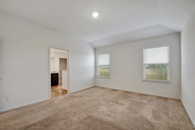Building Photo - 11027 Chatham Ct