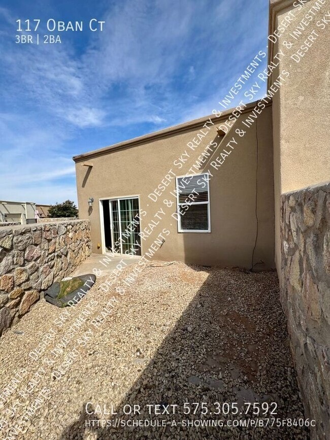 Building Photo - 117 Oban Ct