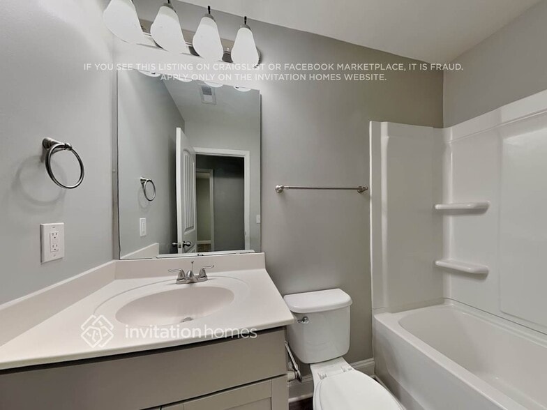 Building Photo - 841 Stable Fern Dr