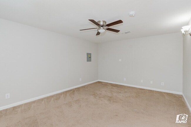 Building Photo - 4328 Conley Ave