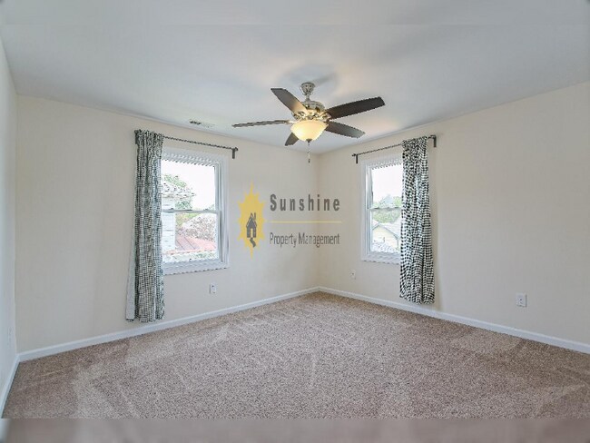 Building Photo - !!!WOW!!! Single Family home in Norfolk