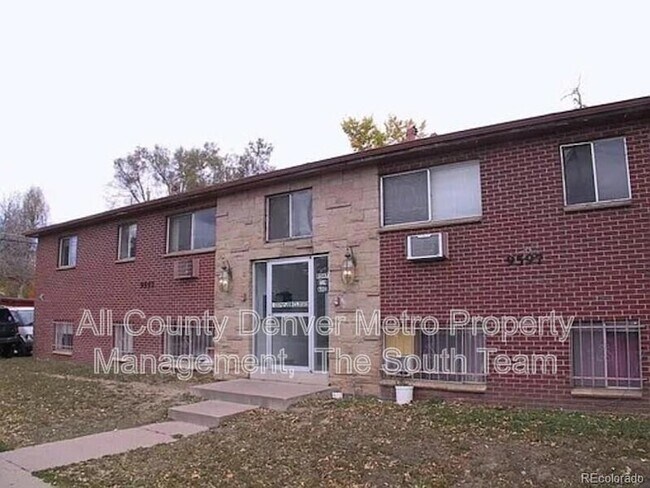 Building Photo - 9597 E 19th Ave