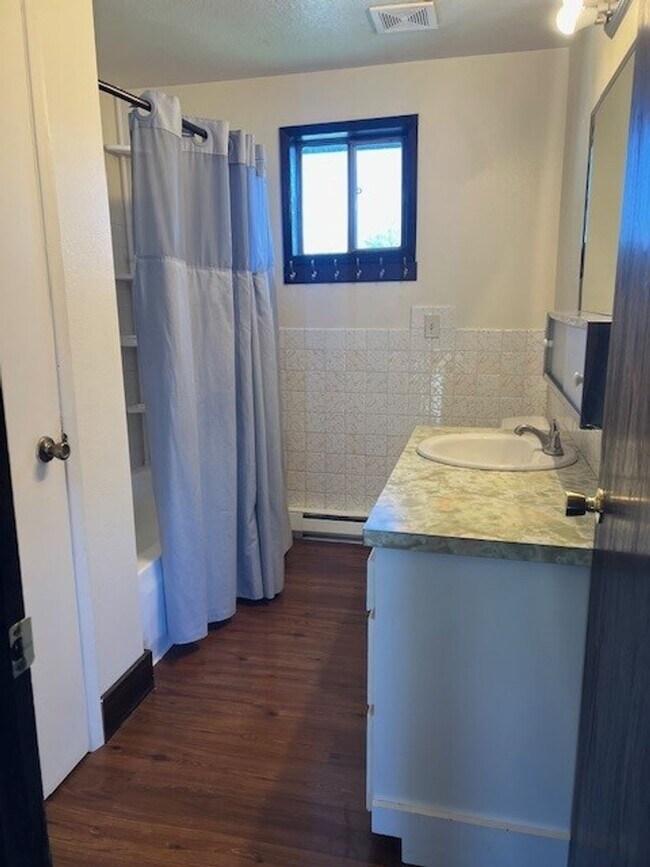 Building Photo - 15102-15104 E Rich Ave