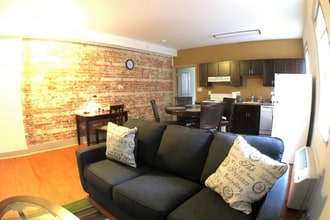 Building Photo - 513 Park Ave