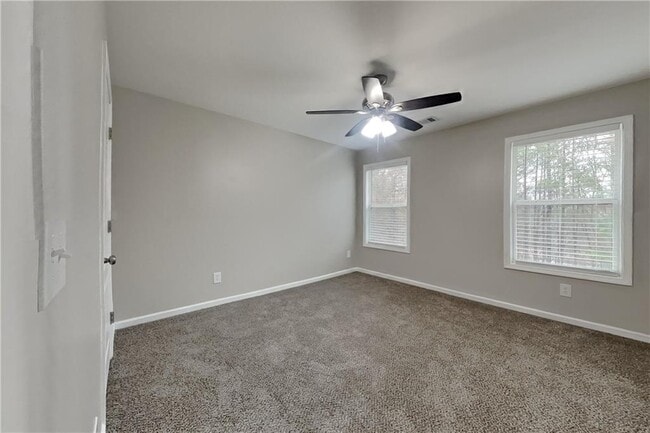 Building Photo - 1980 Lily Valley Dr